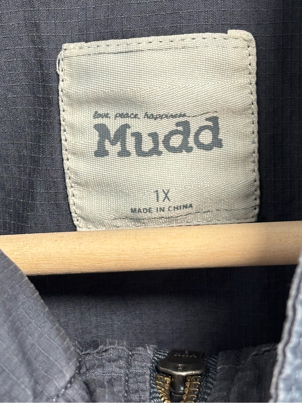 Mudd slate blue utility vest with hood and drawstrings, size 1X - Picture 7 of 8